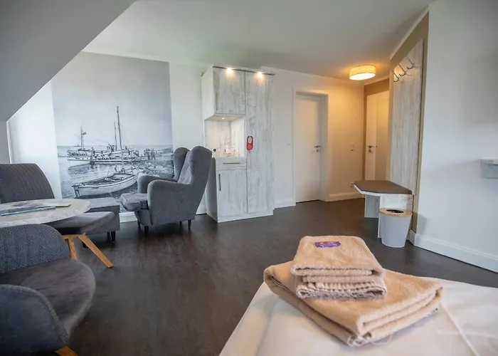 بيت ضيافة & Hilligenley - Auf Der Hallig 3*